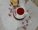 عکس مرحله 1 از دستور چای با عطر گل محمدی☕️