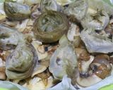 A picture of step 8 of Chicken, mushroom and artichoke quiche.