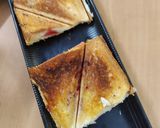 A picture of step 3 of Baingan bartha stuffed bread.