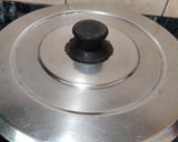 A picture of step 8 of Lasaniya batata.