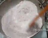 A picture of step 1 of Soft Ragi puttu.