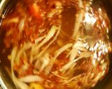 A picture of step 4 of Hot n Sour Noodle soup🌶🍝🍲.