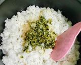 Foto langkah ke 3 dari resep Nasi Daun Jeruk 🍚.