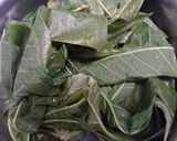 Foto langkah ke 1 dari resep Rendang Daun Singkong.