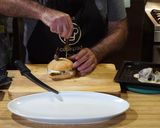 Foto del paso 7 de la receta: Sándwich barros luco en pan fica