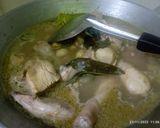 Foto langkah ke 4 dari resep Sayur ayam pedas kuah soto segar bumbu simple.