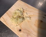 Une image de l'étape 4 de Moules aux tomates, champignons et persil.