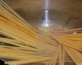 Foto del paso 2 de la receta: Tallarines al pesto