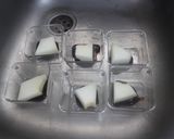 Foto del paso 4 de la receta: Flanes de gazpacho con leche condensada