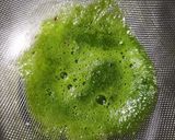 A picture of step 4 of Palak Amla & apple juice.