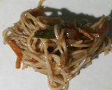 A picture of step 10 of Schezwan Noodle Momos.