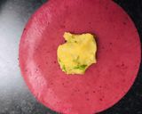 A picture of step 4 of Samosa Wontons.