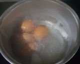 Foto langkah ke 2 dari resep Telur Bumbu Balado.