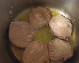Foto del paso 1 de la receta: Carrilleras al vino tinto