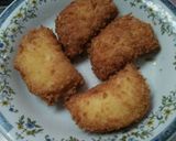 Foto langkah ke 8 dari resep Risoles roti tawar yummy.