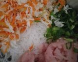 Foto langkah ke 2 dari resep Dimsum bihun ayam sayuran.