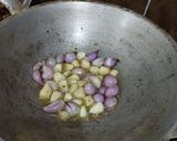 Foto langkah ke 3 dari resep Oseng Bawang Telur.
