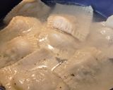 Húsos ravioli sajtmártással recept fázis 5 fotója