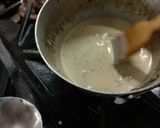 Foto del paso 5 de la receta: Chuletas de cerdo en salsa de queso