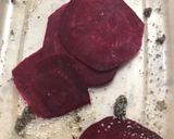 A picture of step 2 of Beetroot chips.
