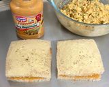 A picture of step 5 of Tandoori Mayo Paneer Grilled Sandwich.