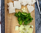 Foto del paso 2 de la receta: Gazpacho con pan