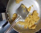 बेसन का हलवा (Besan ka halwa recipe in Hindi) रेसिपी चरण 2 फोटो