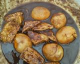 Foto langkah ke 4 dari resep Semur Tahu Telur.