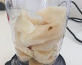 Foto del paso 2 de la receta: Batido de frutas y colores para niños