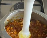 A picture of step 5 of One Pot Pav Bhaji.