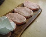 Szaftos sertéskaraj vele sült krumplival recept fázis 1 fotója