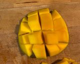 Foto del paso 6 de la receta: Quinoa con salmón, espárragos a la plancha y mango!!!