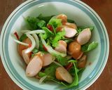 รูปขั้นตอนการทำที่ 4 ของ ยำไส้กรอกไก่หนังกรอบ
