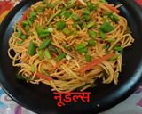 ग्रीन अनियन नूडल्स (Green onion noodles recipe in Hindi) रेसिपी चरण 3 फोटो
