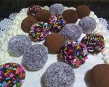 Foto del paso 8 de la receta: Chocotorta decorada con trufas de chocolate.👩🏼‍🍳🍫