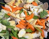 Foto langkah ke 3 dari resep Capcay Kuah Kental.