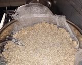 A picture of step 4 of Dashishi (Arabian food using wheat).