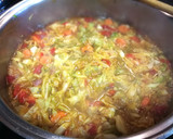 Foto del paso 5 de la receta: Sopa de repollo blanco con jamón curado y zanahoria