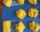 Foto langkah ke 3 dari resep 33. Caterpillar Bread.