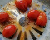 Foto del paso 2 de la receta: Ensalada de tomate, burrata y anchoas