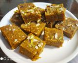 A picture of step 5 of Chana flour burfi.