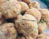 A picture of step 8 of CRISPY YAM BALLs(kwallondoya) by maryumms_cuisine.