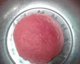 Foto langkah ke 5 dari resep Bak pao strawberry coklat "empuk".