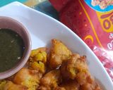 A picture of step 3 of Street style pakory.