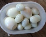 Foto langkah ke 2 dari resep Telur bumbu kecap.