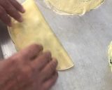 Foto del paso 3 de la receta: Crepes de espinaca con salsa de crema tomate y queso
