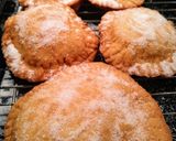 Foto del paso 7 de la receta: Tortas fritas rellenas de dulce de leche