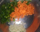 A picture of step 1 of Mexican cheese pasta.