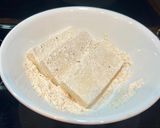 A picture of step 3 of Tofu Piccata.