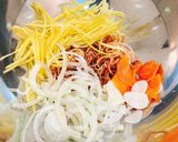 Hình bước làm 3 của món Gỏi Thịt Bò Hoa Chuối